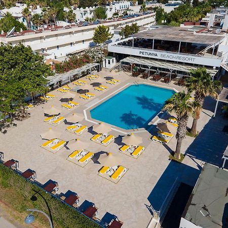 Petunya Beach Resort Ortakent Luaran gambar