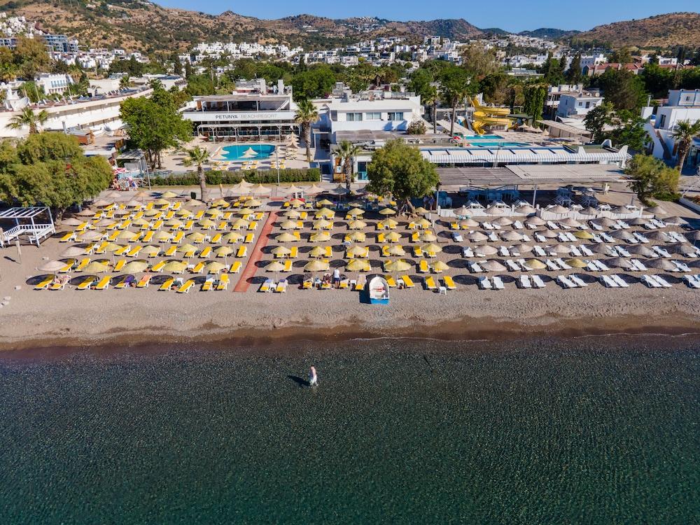 Petunya Beach Resort Ortakent Luaran gambar