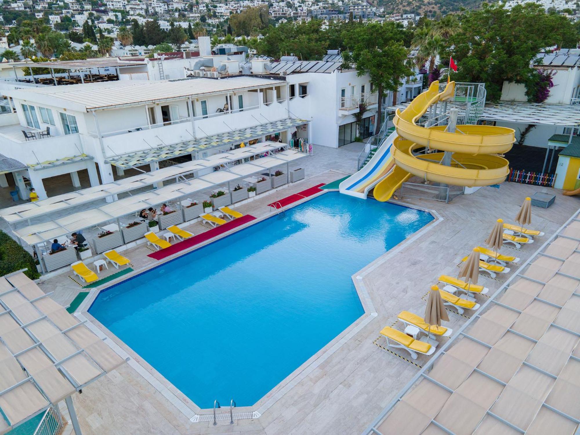 Petunya Beach Resort Ortakent Luaran gambar